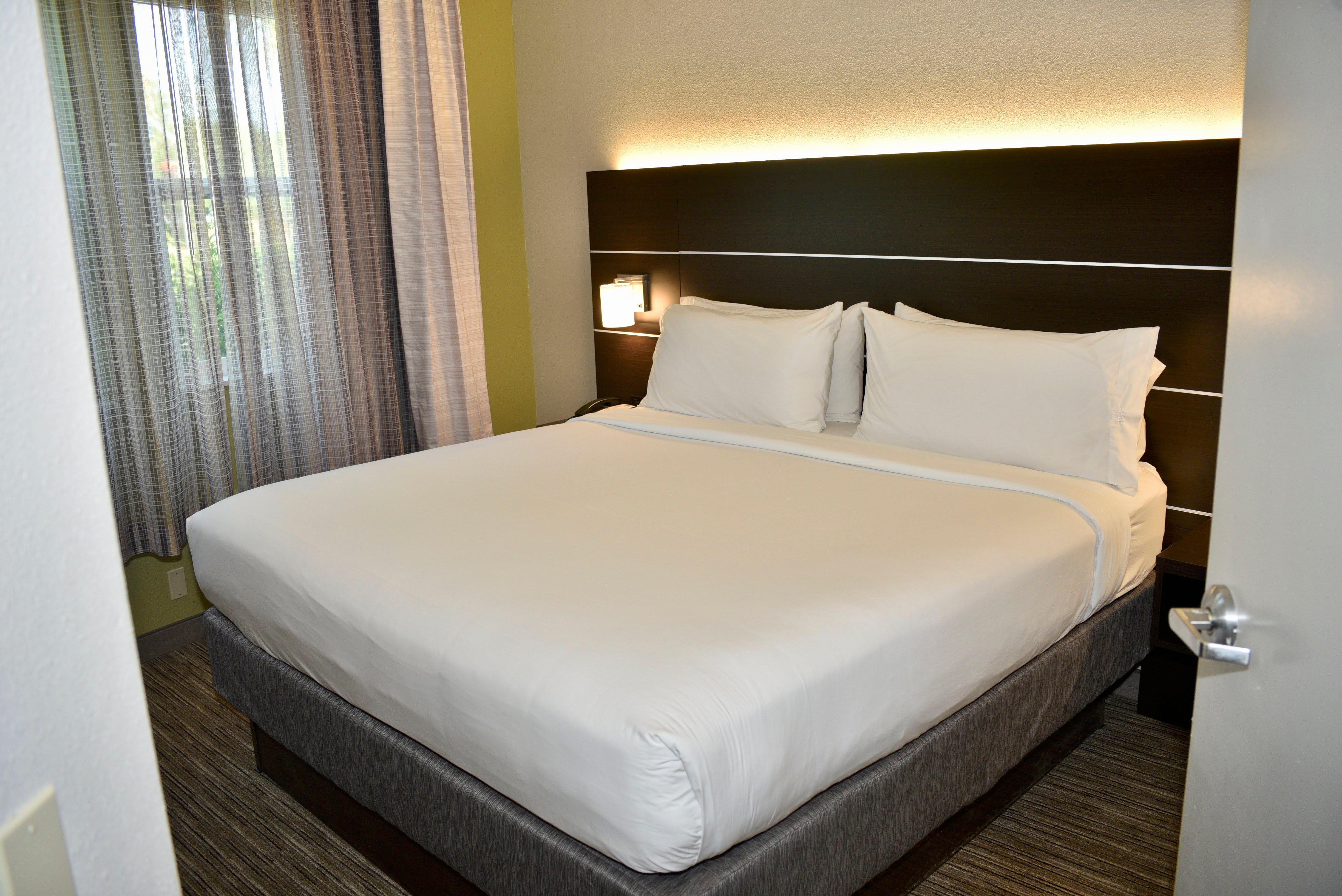 Holiday Inn Express Windsor Sonoma Wine Country By Ihg Exterior foto