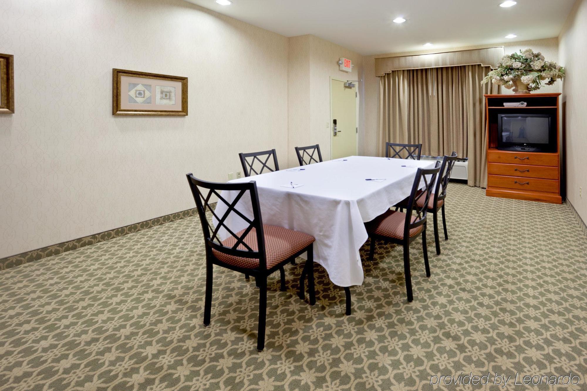 Holiday Inn Express Windsor Sonoma Wine Country By Ihg Restaurante foto