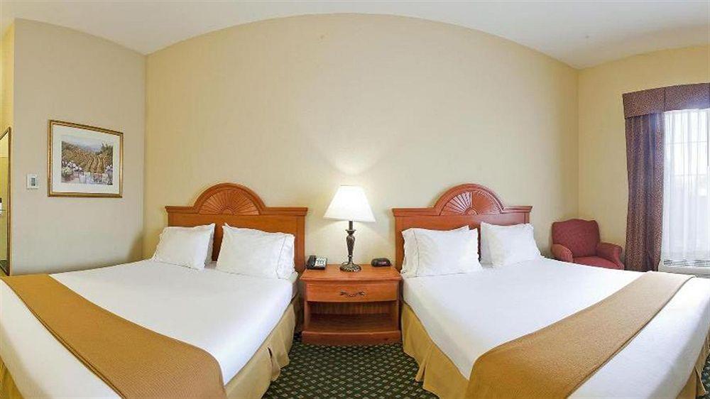 Holiday Inn Express Windsor Sonoma Wine Country By Ihg Exterior foto