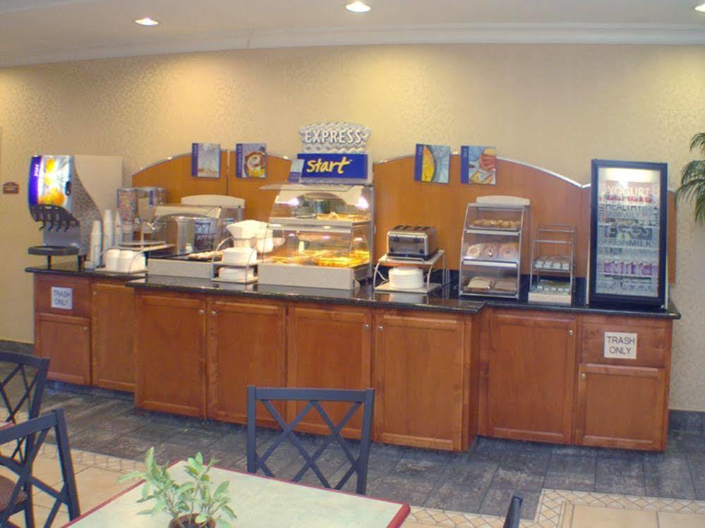Holiday Inn Express Windsor Sonoma Wine Country By Ihg Restaurante foto